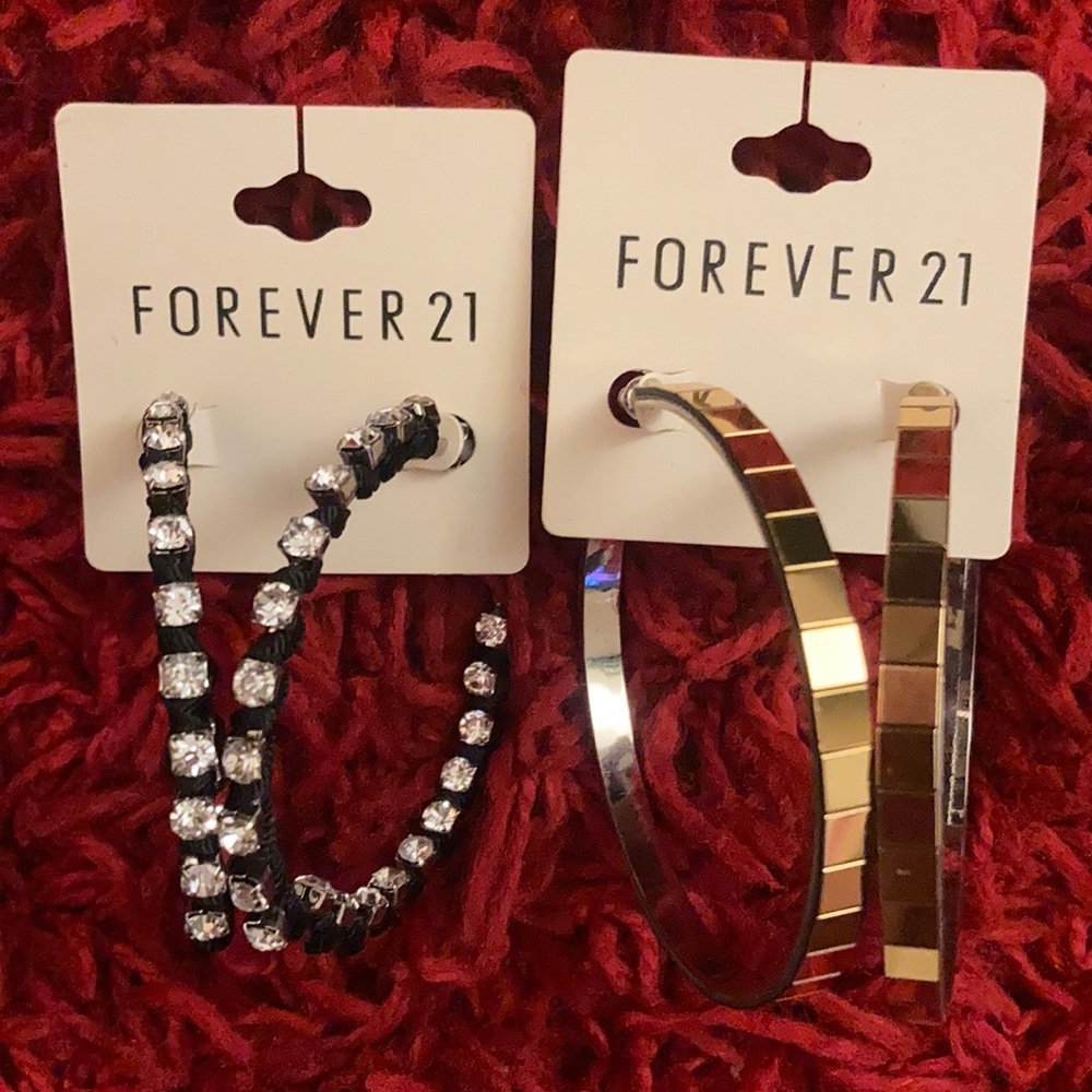 Lot of 2 hoop earrings from Forever 21